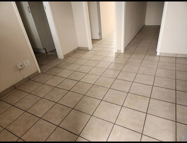 3 BEDROOM APARTMENT FOR SALE IN RHODESFIELD